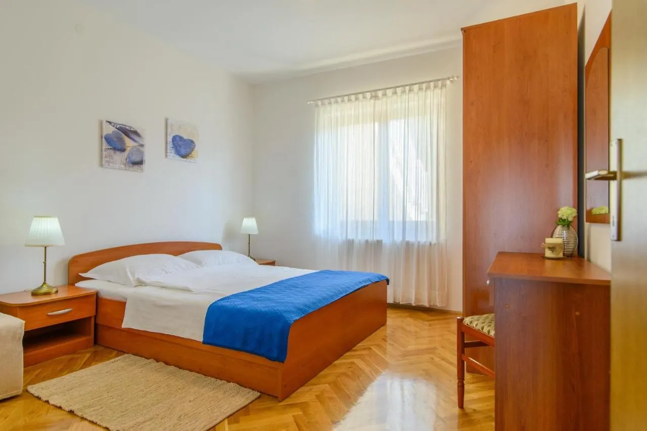 Apartments Dubravka Trogir